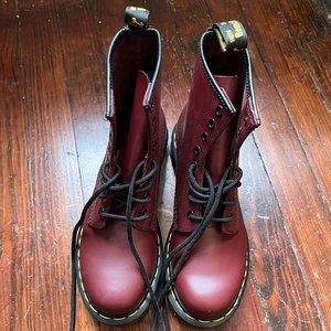 Doc Marten's 1460 Women's Smooth Leather Lace Up Boots - Size 7, Cherry